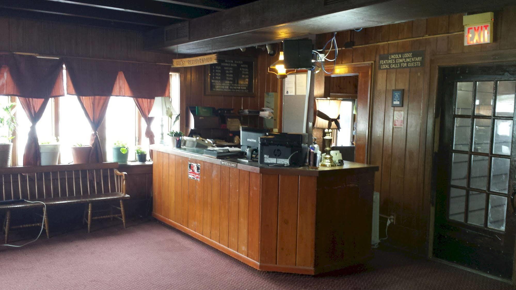 The Lincoln Lodge Urbana Champaign Eksteriør bilde