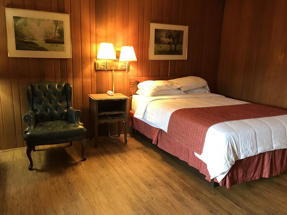 The Lincoln Lodge Urbana Champaign Eksteriør bilde