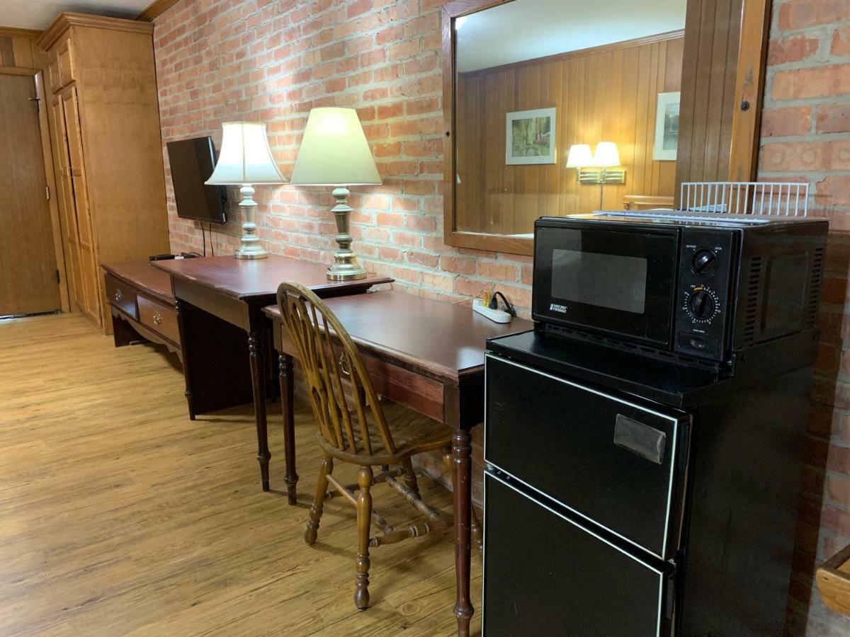 The Lincoln Lodge Urbana Champaign Eksteriør bilde