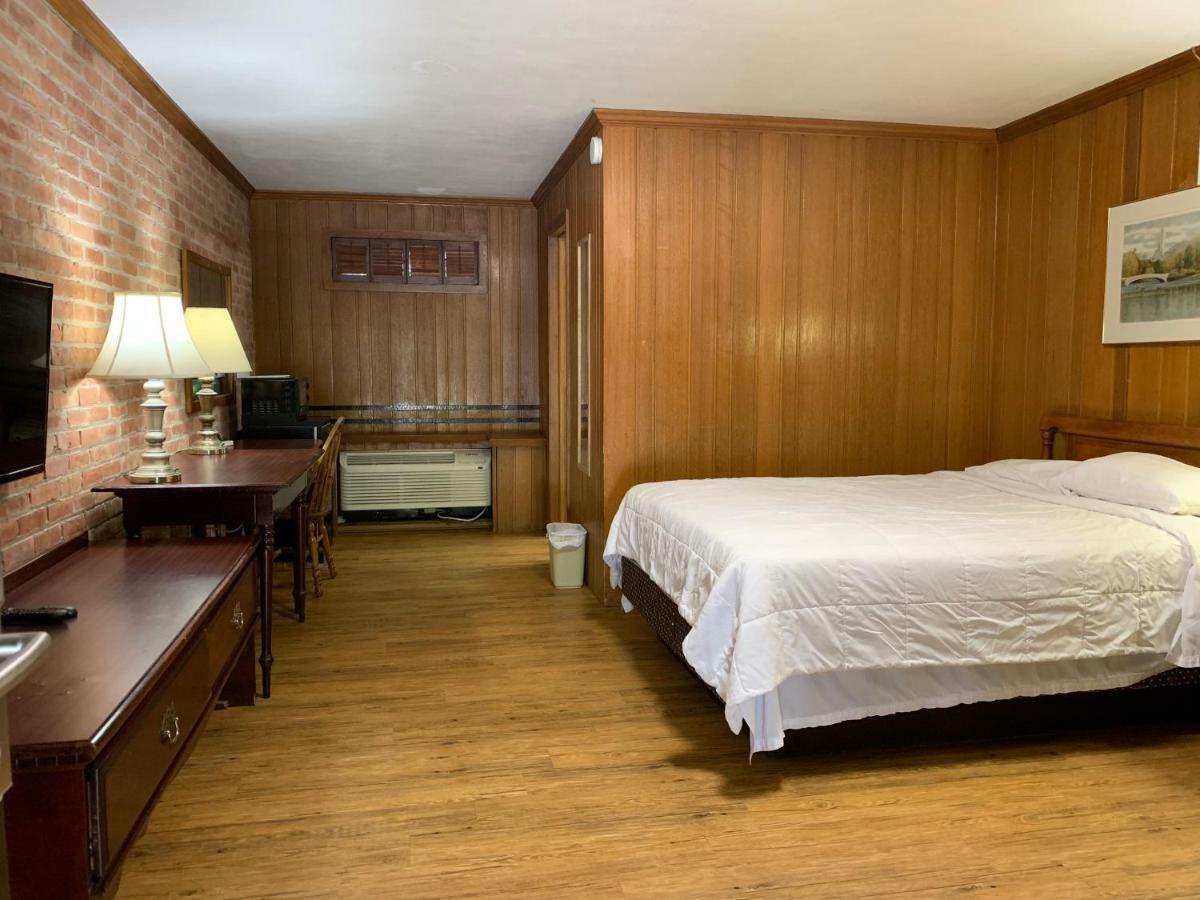 The Lincoln Lodge Urbana Champaign Eksteriør bilde